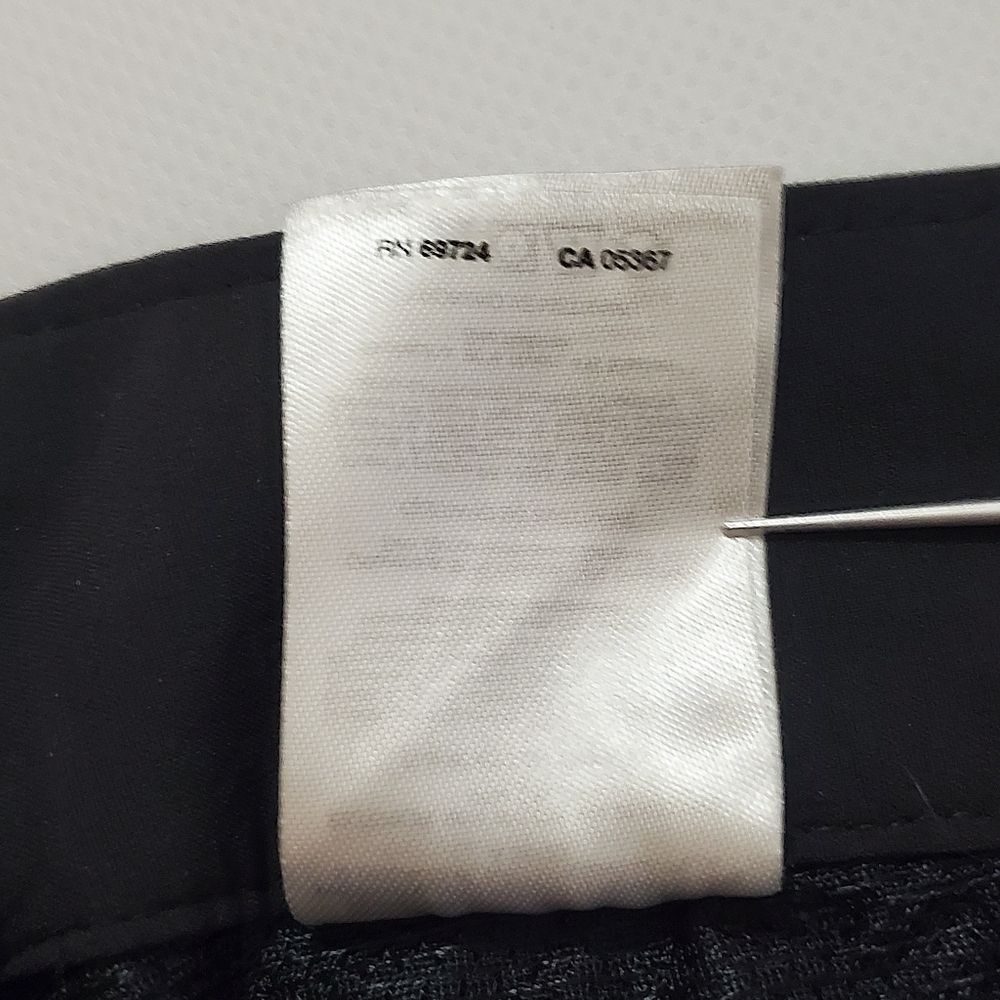 2416 * Columbia Hiking Oudoor Capri Pants Black Size 2 - Picture 16 of 16
